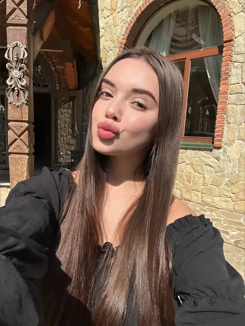 melittlenika OnlyFans profile photo