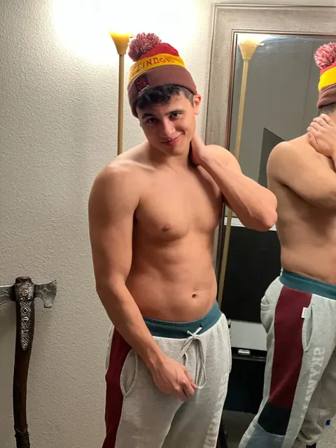 Luke Mimo OnlyFans full nudity content