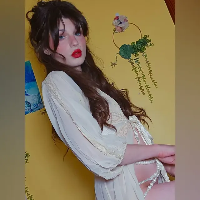 mermaidhimeprincess OnlyFans creative model