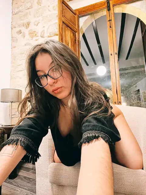 Merseri OnlyFans creator with exclusive intimate content.