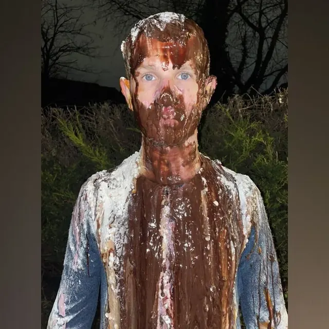 messlovingswitch OnlyFans interactive messy shows