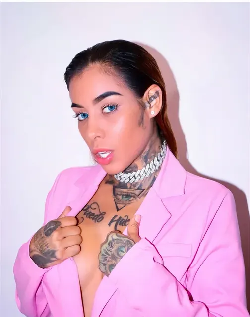 Mestiza on OnlyFans showcasing her vibrant style
