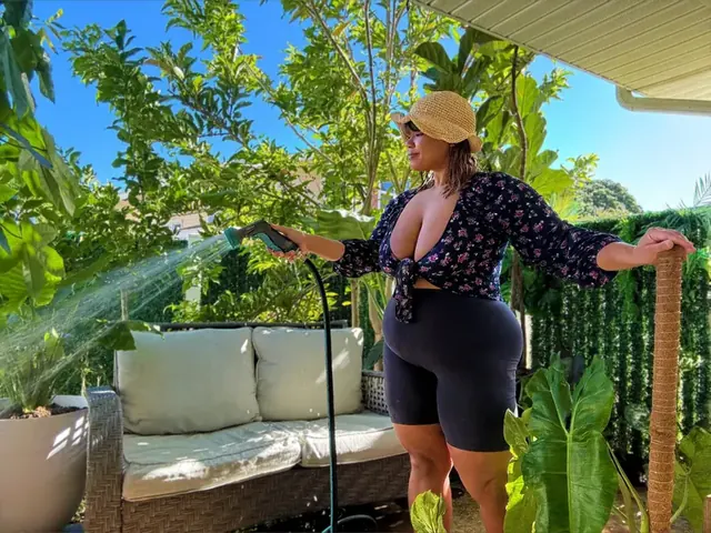 Mila Loves OnlyFans profile picture - Hawaiian bbw artist