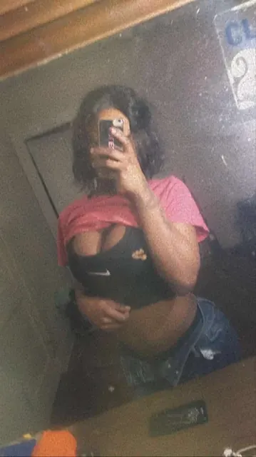 Mileena Avery OnlyFans creator with casual vibe