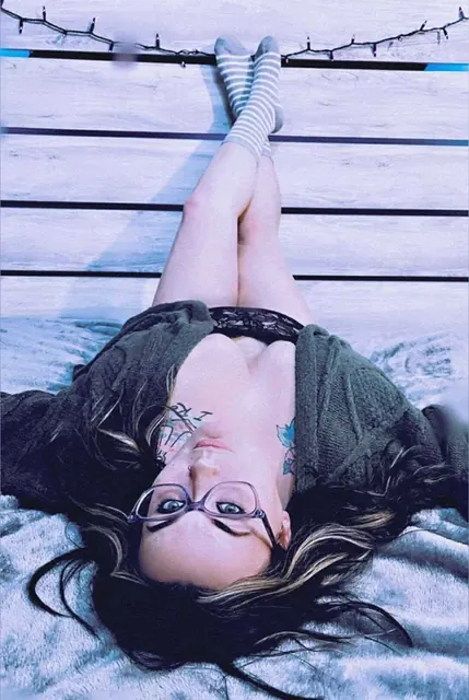 Miley OnlyFans alt and tattooed creator