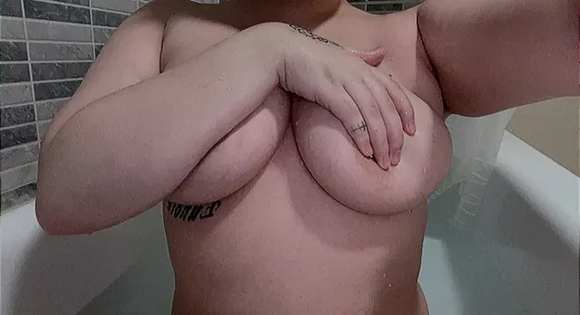 i’m baby OnlyFans creator with exclusive content