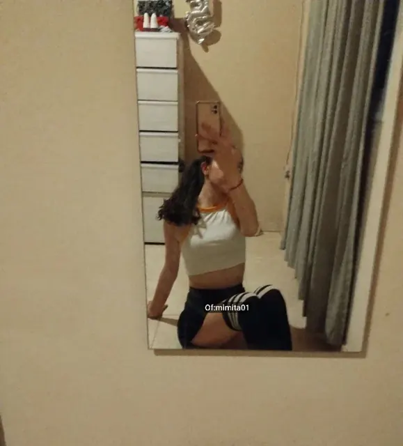 Mimi hot OnlyFans creator with custom nude content