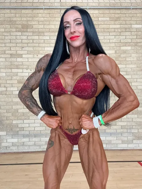 Rebecca Jade OnlyFans Muscle Mommy