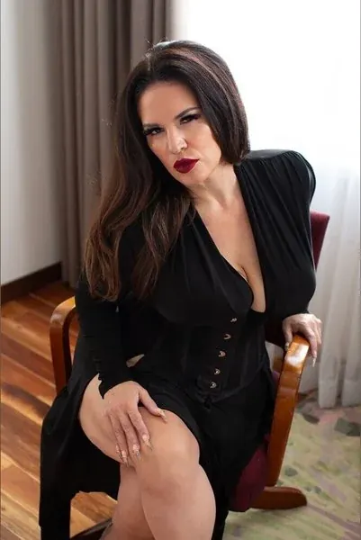 mistresslucilla OnlyFans Dominatrix