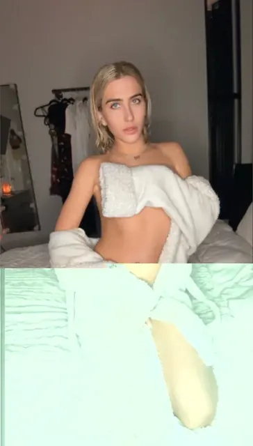 MOLL on OnlyFans with exclusive content