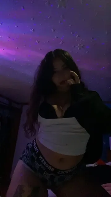 Mommysapphiree OnlyFans creator with engaging content