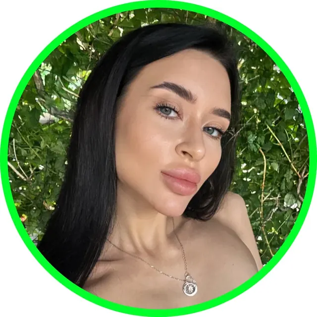 Kamilla OnlyFans Luxury Aesthetic Creator
