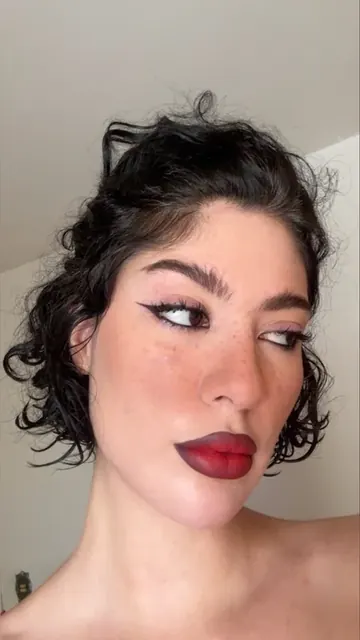 Moon OnlyFans creator with engaging content