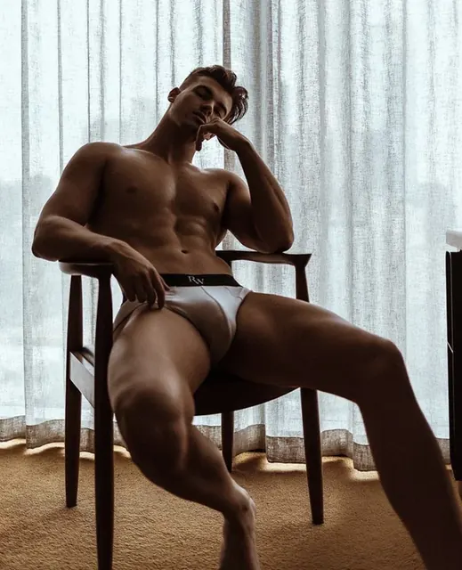 James on OnlyFans with custom content
