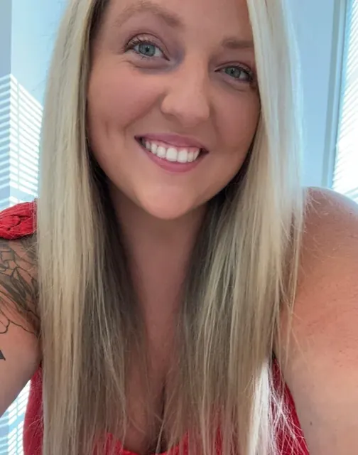 Mrs Bra Buster OnlyFans profile picture - Busty MILF creator