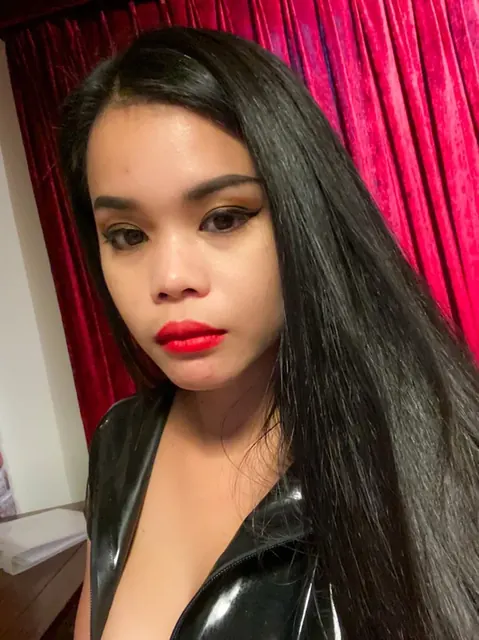 𝐌𝐈𝐒𝐓𝐑𝐄𝐒𝐒 𝐍𝐈𝐊𝐊𝐈 OnlyFans Asian Goddess