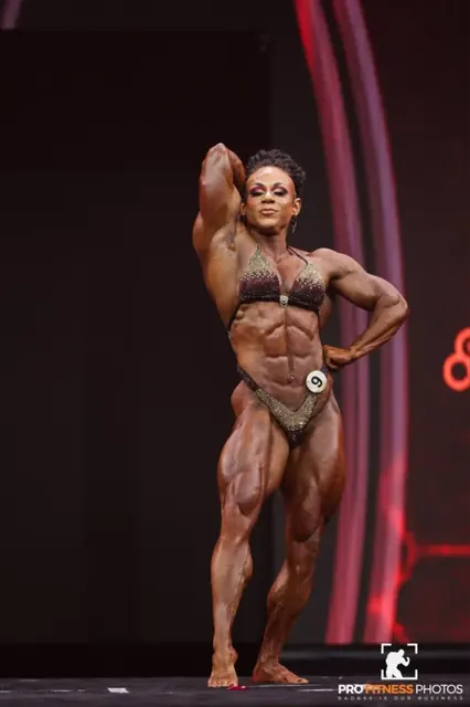 MuscleGeisha OnlyFans bodybuilding content