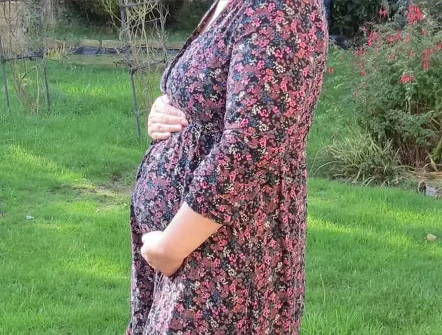 My Pregnant Feet OnlyFans creator specializing in custom content