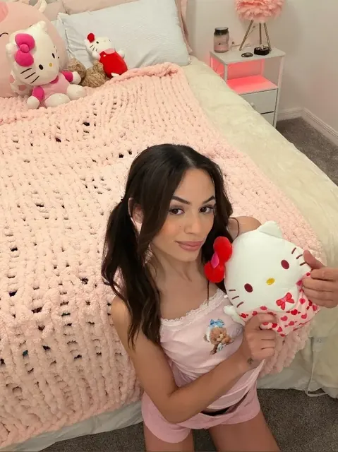 Mya Santiago (@myasantiago) OnlyFans sexting creator profile photo
