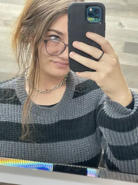 Myfinancialmisery OnlyFans brunette creator