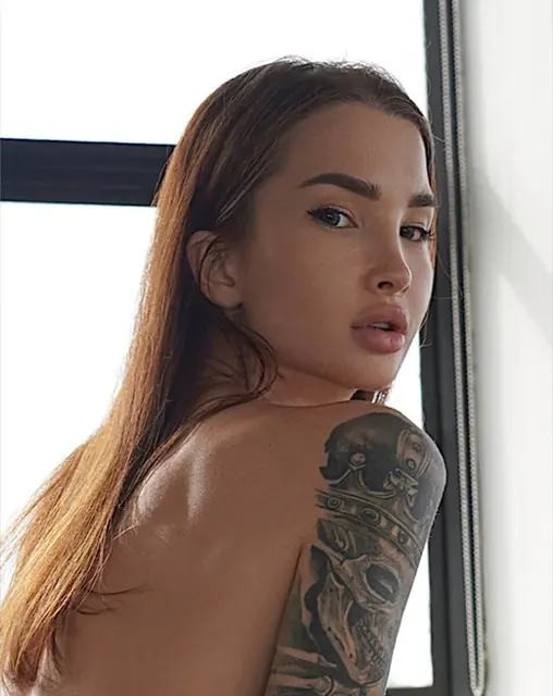 Karina OnlyFans creator with big boobs
