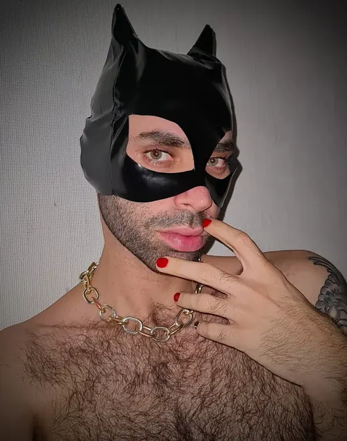 Lárus myxlbutt OnlyFans hairy and playful