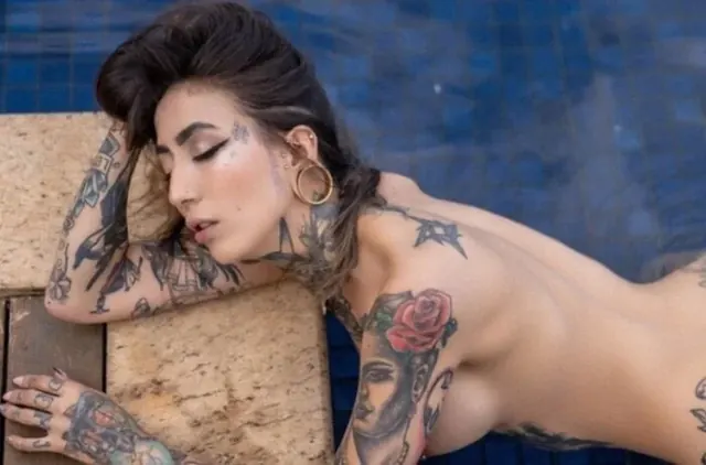 Narrima OnlyFans tattooed artist
