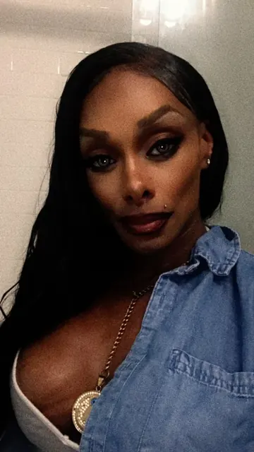 Nataliacoxxx OnlyFans trans film star