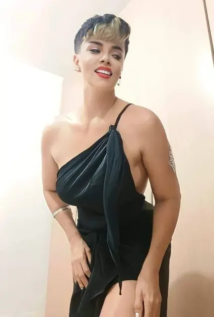 Nathalie OnlyFans Creator with big breasts