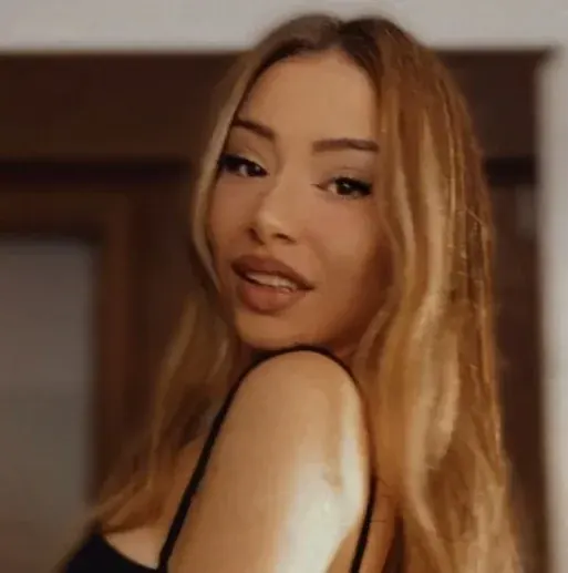 Natyymilan OnlyFans creator with personalized content