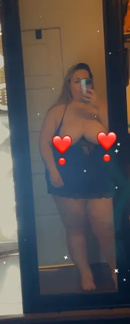 Natalia OnlyFans custom content creator