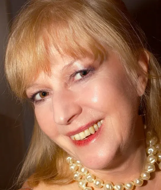 Naughtyteachertoo OnlyFans profile with POV content