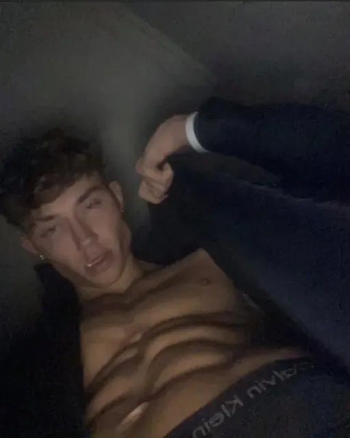 Your Fav 😈🍆 OnlyFans creator from Scotland