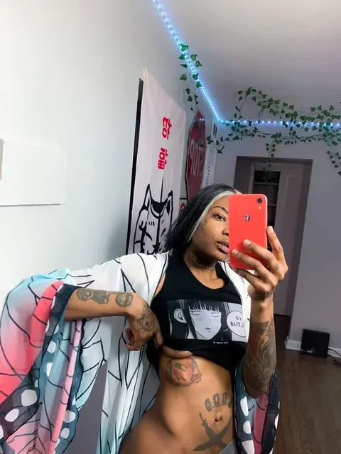 N҉ 乇K҉ ㄖ OnlyFans lewd cosplay enthusiast