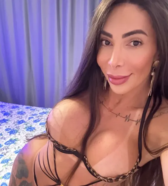 Nicole on OnlyFans showcasing exclusive content