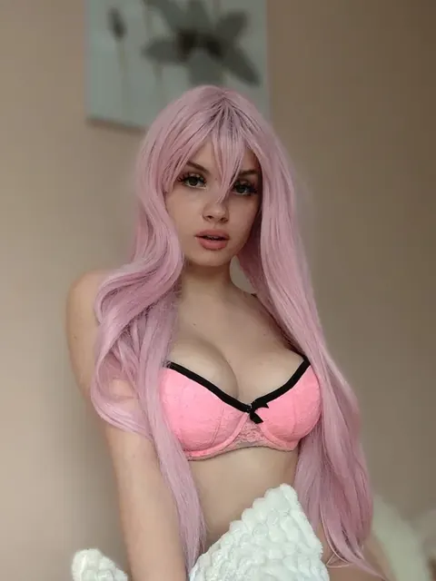 Irina Ina OnlyFans gamer girl