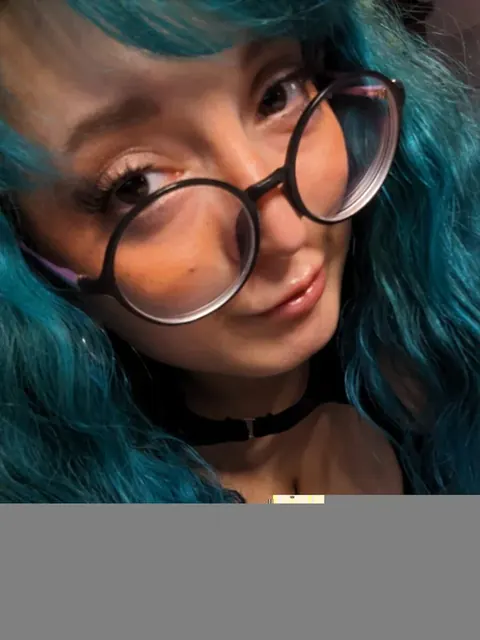 nyamphy OnlyFans Canadian adult content creator