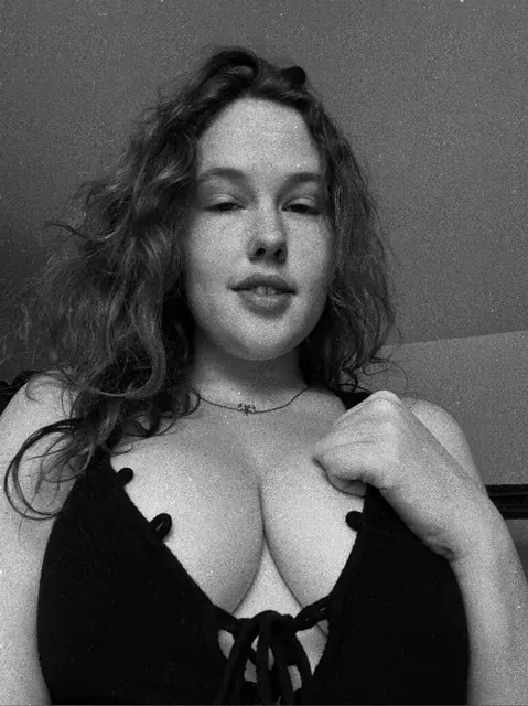 Officalmickeymanson OnlyFans VIP creator with custom content