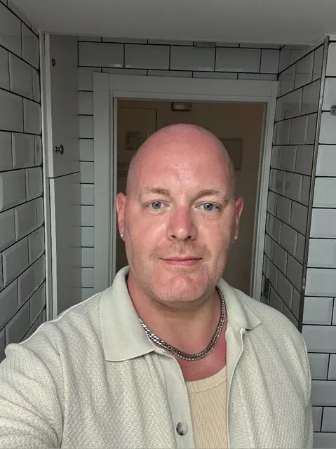Okt1985 OnlyFans creator with engaging content
