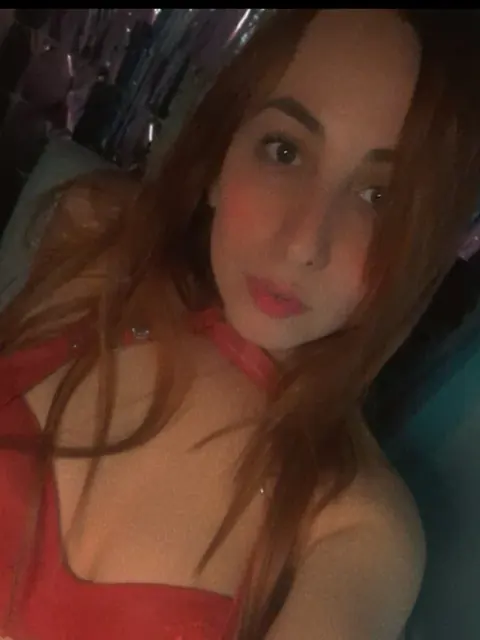 Katie OnlyFans creator with vibrant personality