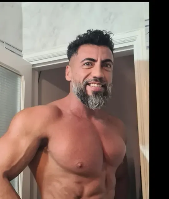 Pablomachogallo OnlyFans creator with a passion for fantasies