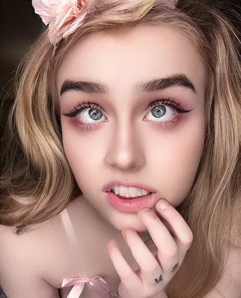 Pandoradiorxoxo OnlyFans creator with wild content