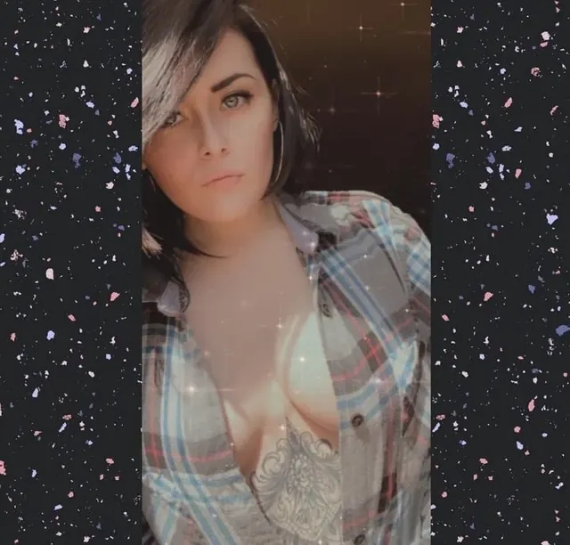 Pandoratatted OnlyFans creator with exclusive content