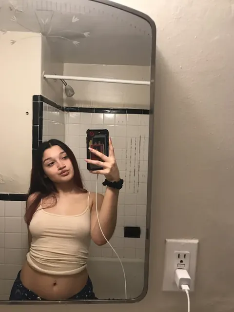Shei OnlyFans kink friendly creator