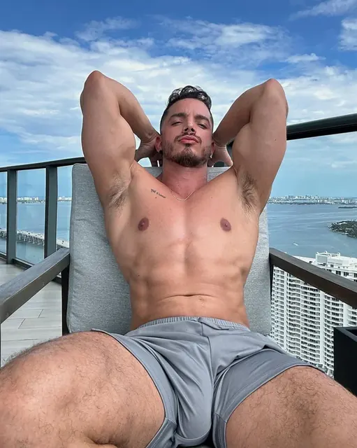 Poyato OnlyFans creator with exclusive content