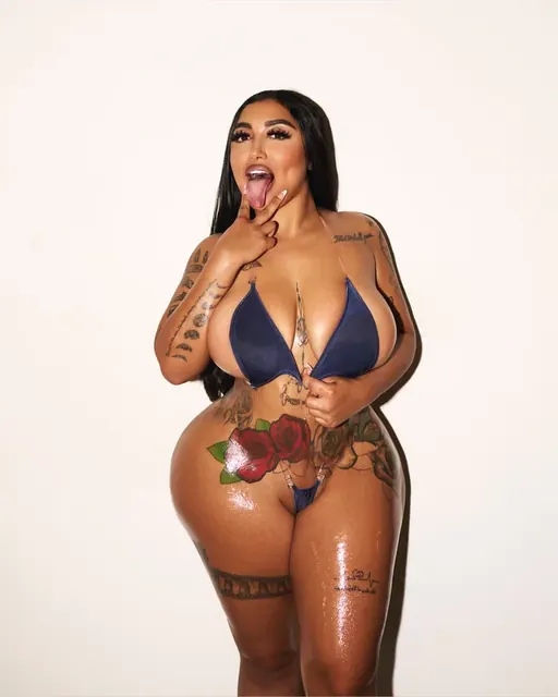 Persia’s PlayHouse XXX OnlyFans profile photo