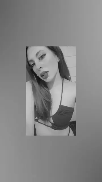 Pretyy girl OnlyFans creator with stunning photos