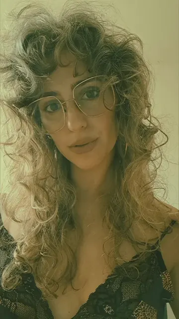 privatelatindancer OnlyFans brunette dancer