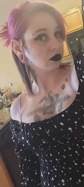 Rabbitink OnlyFans profile with custom content