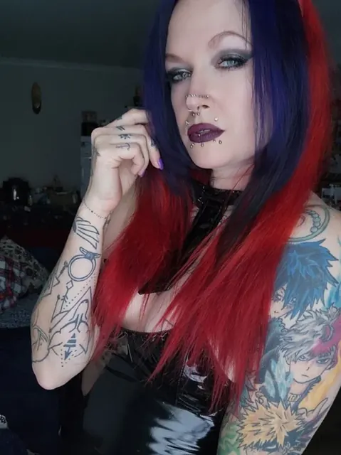 Raynemurderfree OnlyFans feisty creator